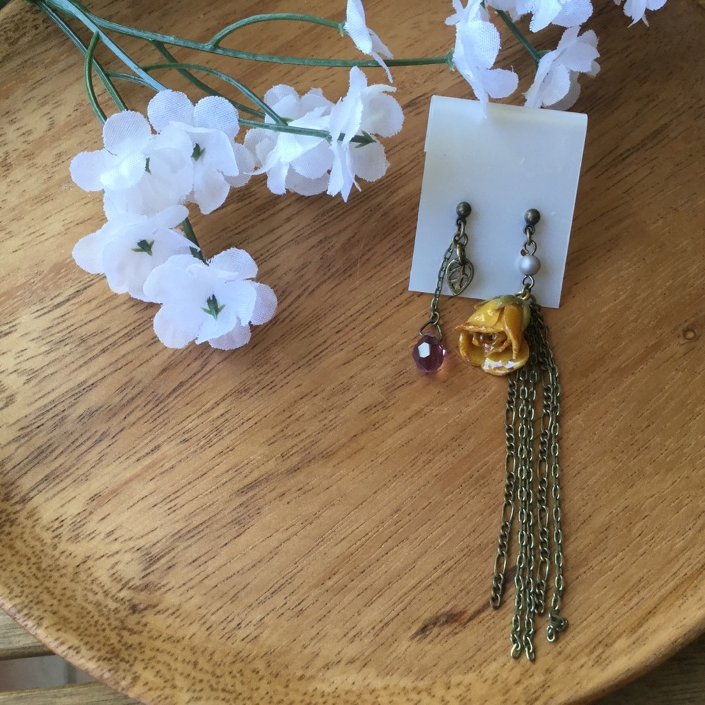 Rose earrings